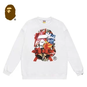 BAPE 聖誕猿人頭圓領套頭衛衣