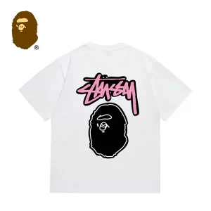 BAPE x STUSSY 聯名猿人粉色字母印花短袖T恤